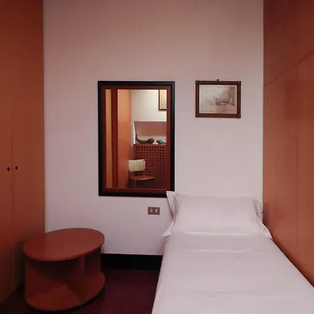 Italianway - Garibaldi 179 * 카모글리